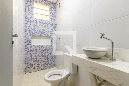 Banheiro  de casa para alugar com 1 quarto, 42m² em Vila Libanesa, São Paulo
