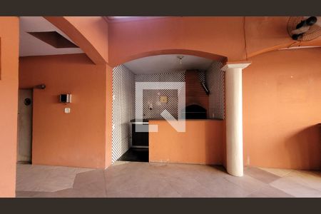 Apartamento para alugar com 50m², 2 quartos e 1 vaga Apartamento para alugar com 50m², 2 quartos e 1 vagaÁrea comum - Churrasqueira