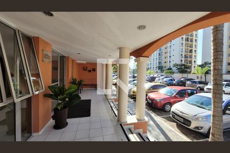 Apartamento para alugar com 50m², 2 quartos e 1 vaga Apartamento para alugar com 50m², 2 quartos e 1 vagaHall de Entrada