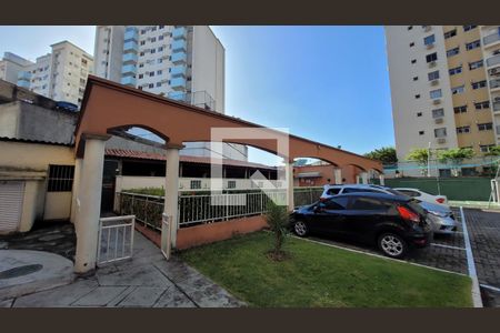 Apartamento para alugar com 50m², 2 quartos e 1 vaga Apartamento para alugar com 50m², 2 quartos e 1 vagaÁrea comum - Piscina