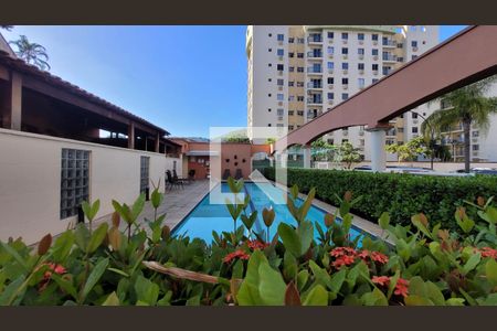 Apartamento para alugar com 50m², 2 quartos e 1 vaga Apartamento para alugar com 50m², 2 quartos e 1 vagaÁrea comum - Piscina