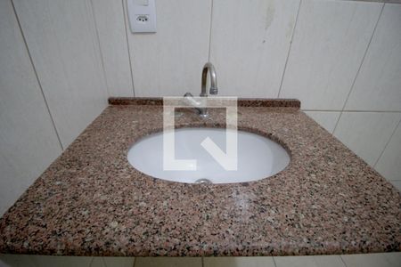 Casa para alugar com 191m², 6 quartos e 4 vagasBanheiro 1