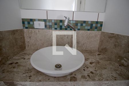 Casa para alugar com 191m², 6 quartos e 4 vagasBanheiro 3