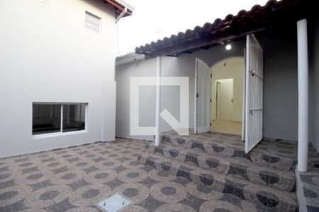 Casa para alugar com 191m², 6 quartos e 4 vagasQuintal