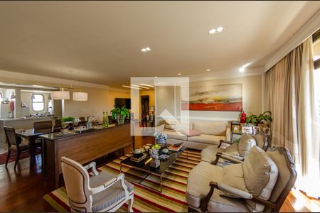 Sala de apartamento à venda com 3 quartos, 155m² em Centro, Campinas
