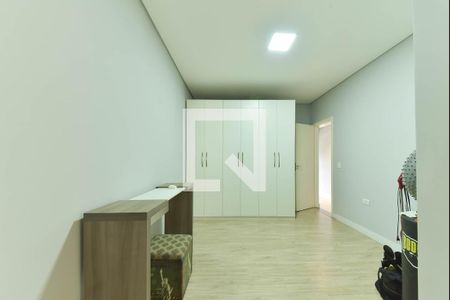 Casa de condomínio para alugar com 250m², 4 quartos e 2 vagas Casa de condomínio para alugar com 250m², 4 quartos e 2 vagasSuíte 2