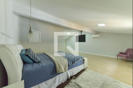 Casa de condomínio para alugar com 250m², 4 quartos e 2 vagas Casa de condomínio para alugar com 250m², 4 quartos e 2 vagasSuíte 4