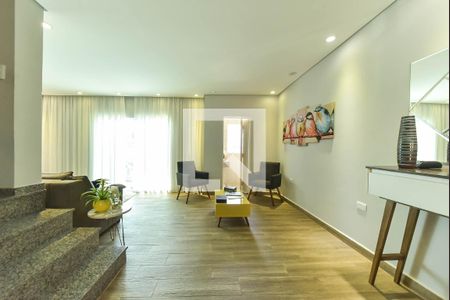 Sala de casa de condomínio para alugar com 4 quartos, 250m² em Centro, Ribeirão Pires