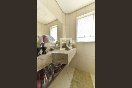 Lavabo de casa de condomínio para alugar com 4 quartos, 250m² em Centro, Ribeirão Pires