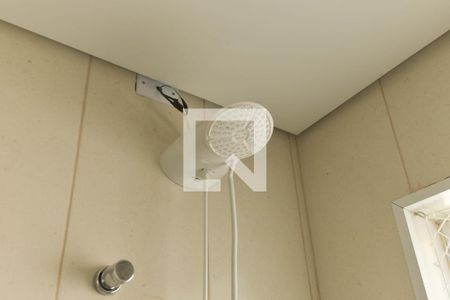 Casa de condomínio para alugar com 250m², 4 quartos e 2 vagas Casa de condomínio para alugar com 250m², 4 quartos e 2 vagasBanheiro da Suíte 2