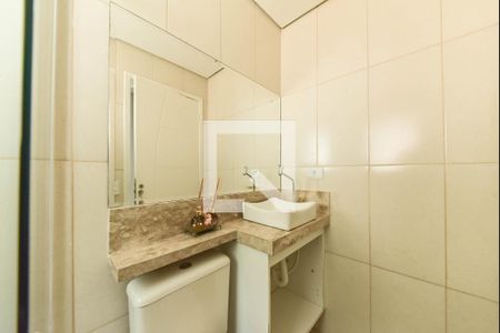 Casa de condomínio para alugar com 250m², 4 quartos e 2 vagas Casa de condomínio para alugar com 250m², 4 quartos e 2 vagasBanheiro da Suíte 3