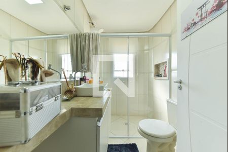 Casa de condomínio para alugar com 250m², 4 quartos e 2 vagas Casa de condomínio para alugar com 250m², 4 quartos e 2 vagasSuíte 1 - Banheiro