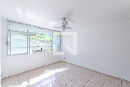 Sala de apartamento para alugar com 3 quartos, 78m² em Fonseca, Niterói