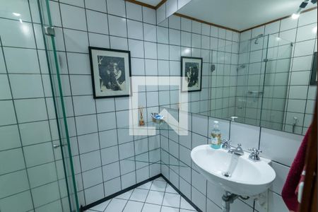 Apartamento à venda com 155m², 4 quartos e 1 vagaBanheiro Social