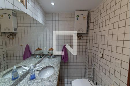 Apartamento à venda com 155m², 4 quartos e 1 vagaBanheiro da Suíte