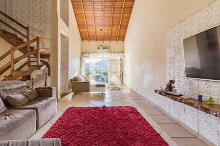 Casa à venda com 350m², 3 quartos e sem vagaSala