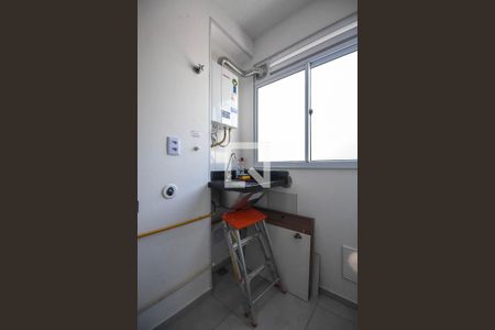 Apartamento para alugar com 43m², 2 quartos e sem vaga Apartamento para alugar com 43m², 2 quartos e sem vagaÁrea de serviço