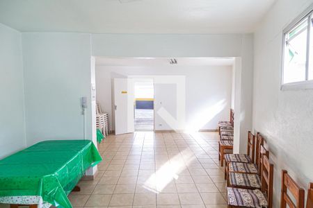 Studio para alugar com 35m², 1 quarto e 1 vaga Studio para alugar com 35m², 1 quarto e 1 vagaÁrea comum - Salão de festas