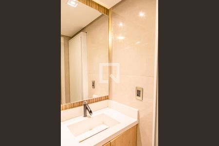 Studio para alugar com 35m², 1 quarto e 1 vaga Studio para alugar com 35m², 1 quarto e 1 vagaBanheiro