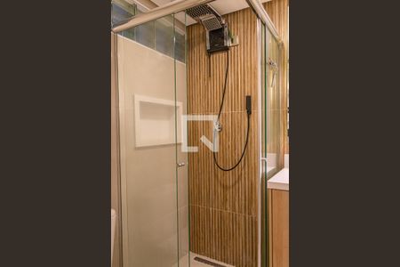 Studio para alugar com 35m², 1 quarto e 1 vaga Studio para alugar com 35m², 1 quarto e 1 vagaBanheiro