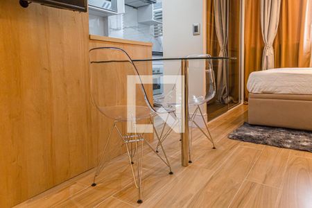 Sala de kitnet/studio para alugar com 1 quarto, 35m² em Bela Vista, São Paulo