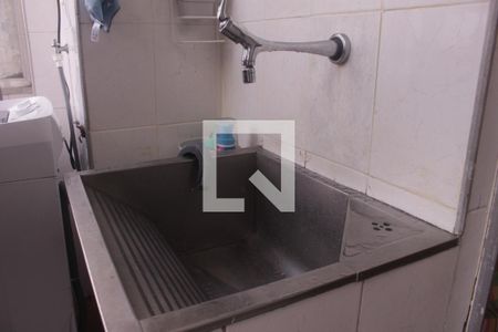 Apartamento à venda com 180m², 3 quartos e 1 vagaÁrea de Serviço