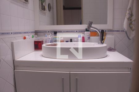 Apartamento à venda com 180m², 3 quartos e 1 vagaBanheiro da Suíte 2