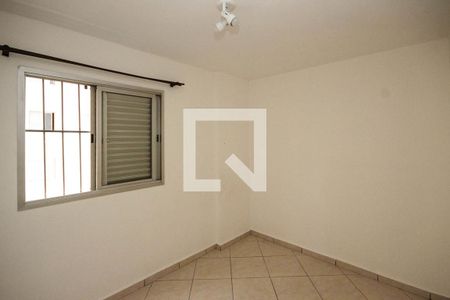 Apartamento à venda com 56m², 2 quartos e 1 vagaQuarto 02