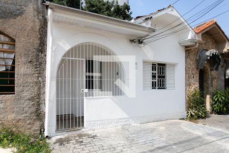 Casa para alugar com 90m², 3 quartos e sem vaga Casa para alugar com 90m², 3 quartos e sem vagaFachada