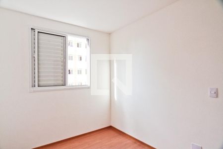 Quarto 2 de apartamento para alugar com 2 quartos, 44m² em Jardim Iris, São Paulo