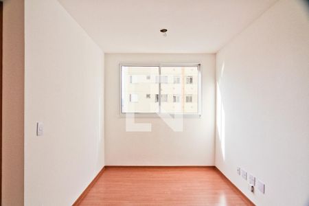 Sala de apartamento para alugar com 2 quartos, 44m² em Jardim Iris, São Paulo