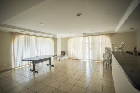 Apartamento para alugar com 47m², 1 quarto e 1 vaga Apartamento para alugar com 47m², 1 quarto e 1 vagaÁrea comum - Salão de festas