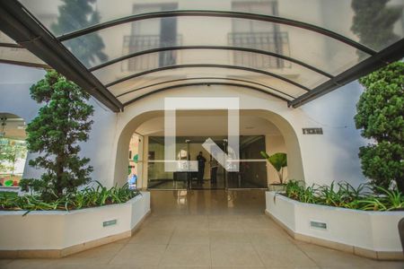 Apartamento para alugar com 47m², 1 quarto e 1 vaga Apartamento para alugar com 47m², 1 quarto e 1 vagaHall de Entrada