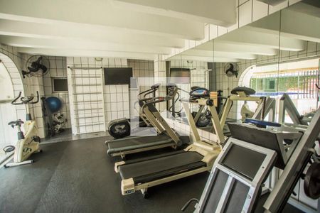 Apartamento para alugar com 47m², 1 quarto e 1 vaga Apartamento para alugar com 47m², 1 quarto e 1 vagaÁrea comum - Academia