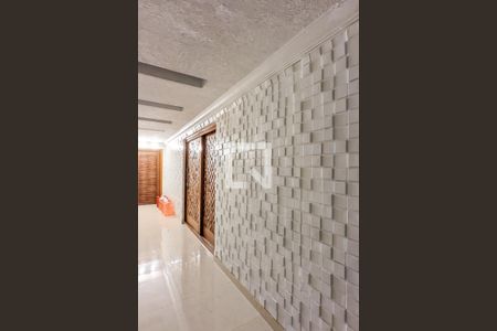 Casa à venda com 300m², 3 quartos e 2 vagasCorredor