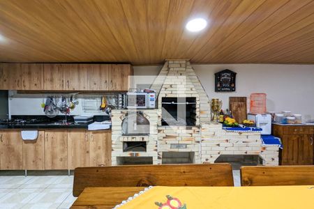 Casa à venda com 300m², 3 quartos e 2 vagasChurrasqueira