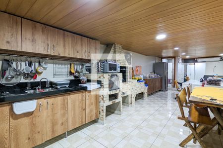 Casa à venda com 300m², 3 quartos e 2 vagasChurrasqueira