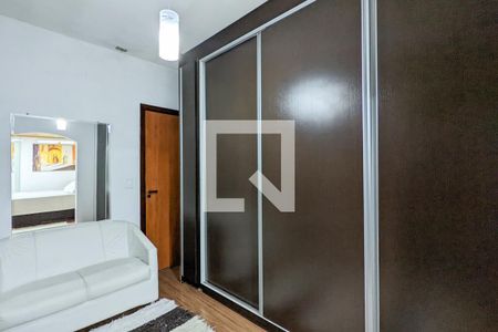 Casa à venda com 300m², 3 quartos e 2 vagasQuarto da suíte