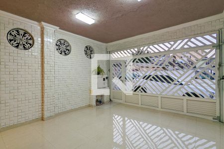 Casa à venda com 300m², 3 quartos e 2 vagasGaragem