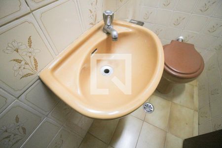 lavabo de casa para alugar com 3 quartos, 172m² em Vila Aurora (zona Norte), São Paulo