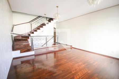 sala de casa para alugar com 3 quartos, 172m² em Vila Aurora (zona Norte), São Paulo