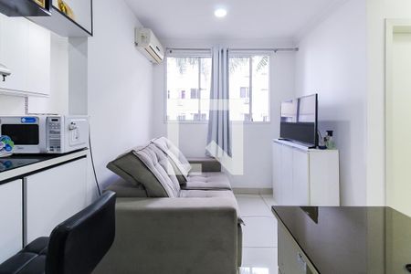 Sala de apartamento à venda com 2 quartos, 48m² em Costa E Silva, Porto Alegre