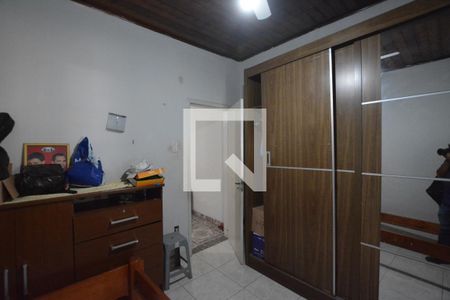 Casa para alugar com 300m², 1 quarto e 2 vagasQuarto 1