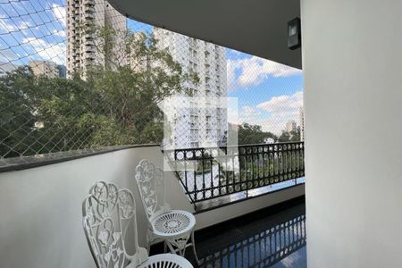 Apartamento para alugar com 180m², 4 quartos e 3 vagas Apartamento para alugar com 180m², 4 quartos e 3 vagasQuarto 3 - Sacada