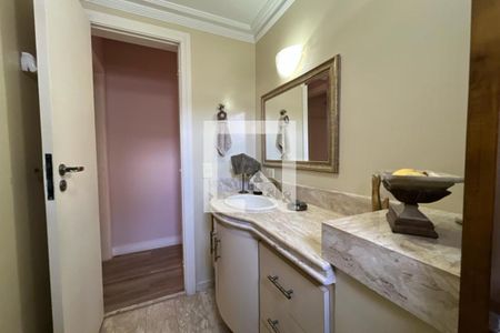 Apartamento para alugar com 180m², 4 quartos e 3 vagas Apartamento para alugar com 180m², 4 quartos e 3 vagasBanheiro