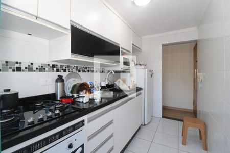 Cozinha de apartamento para alugar com 2 quartos, 52m² em Vila do Encontro, São Paulo