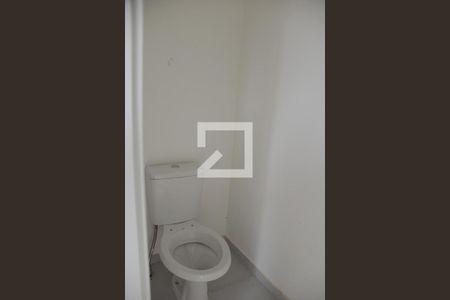 Lavabo de casa de condomínio para alugar com 2 quartos, 72m² em Chácara Faggion, Suzano