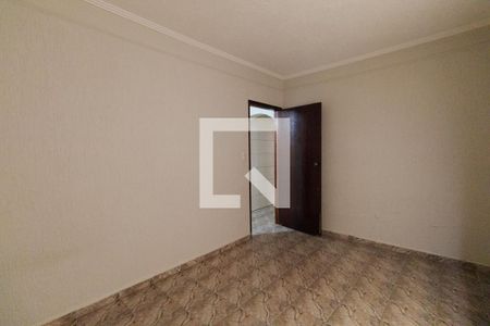 Quarto 1 de casa à venda com 2 quartos, 80m² em Jardim Tietê, São Paulo