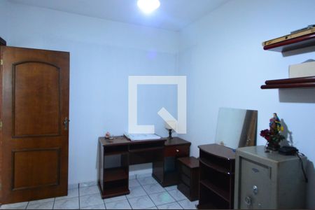 Casa à venda com 136m², 2 quartos e 2 vagasQuarto 2