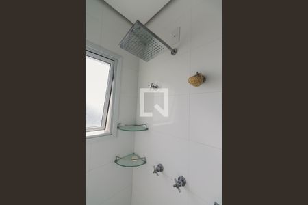 Apartamento para alugar com 155m², 2 quartos e 2 vagasBanheiro da Suíte 1 Chuveiro